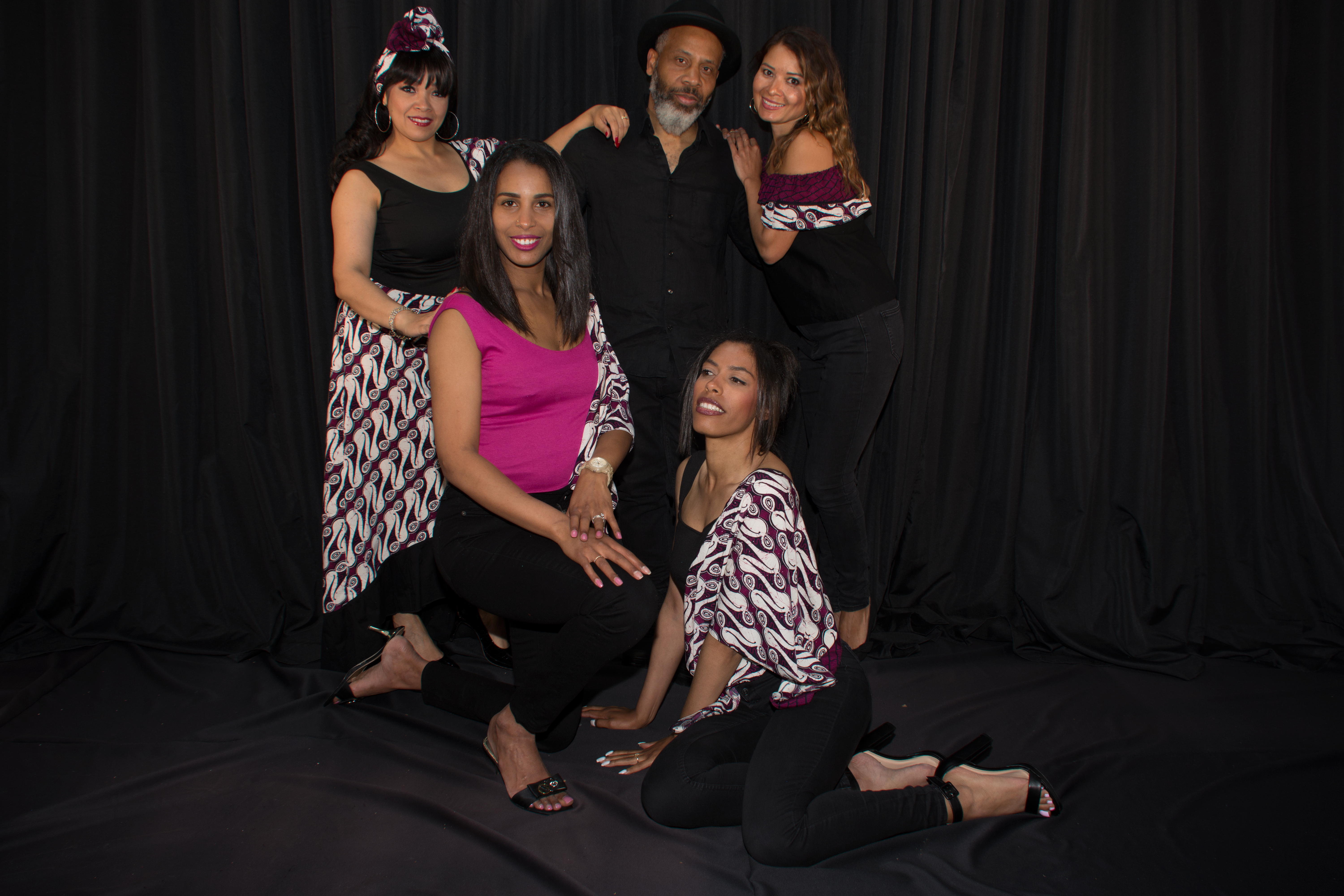 5-serie.png (26.34 MB)